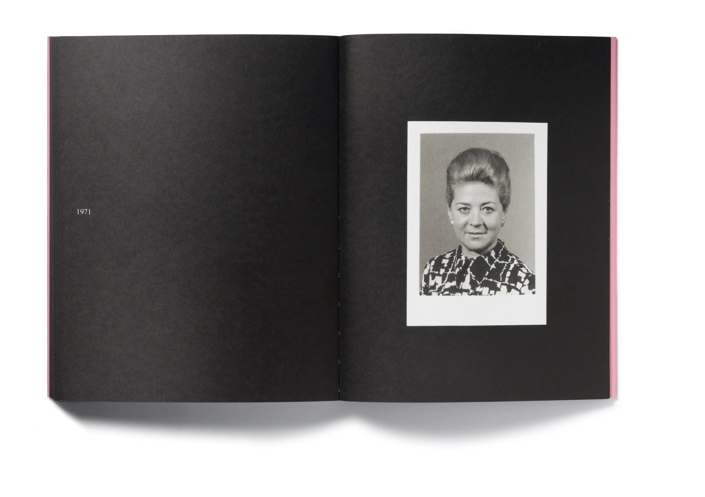 In Almost Every Picture #7 更新版 IN ALMOST EVERY PICTURE #7 — ERIK KESSELS